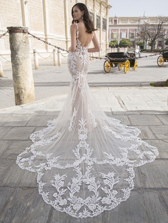 Etoile by Enzoani #Francesca #1 Ivory/Hazel/Nude thumbnail