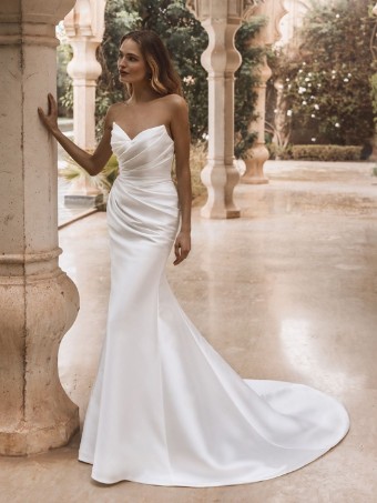 Enzoani #Valencia- M #1 Ivory thumbnail