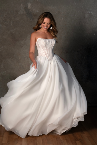 Essense of Australia #D4458 #2 default Ivory thumbnail