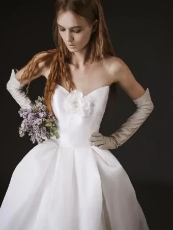 Vera Wang Bride #Wrenley #1 default thumbnail