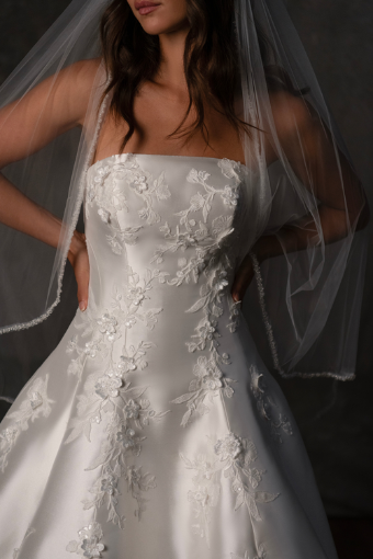 Essense of Australia #D4479 #2 default (PIV) Pure Ivory thumbnail