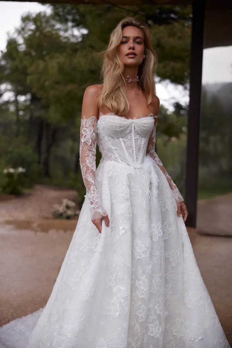 Eva Lendel #Siren Set Default Image