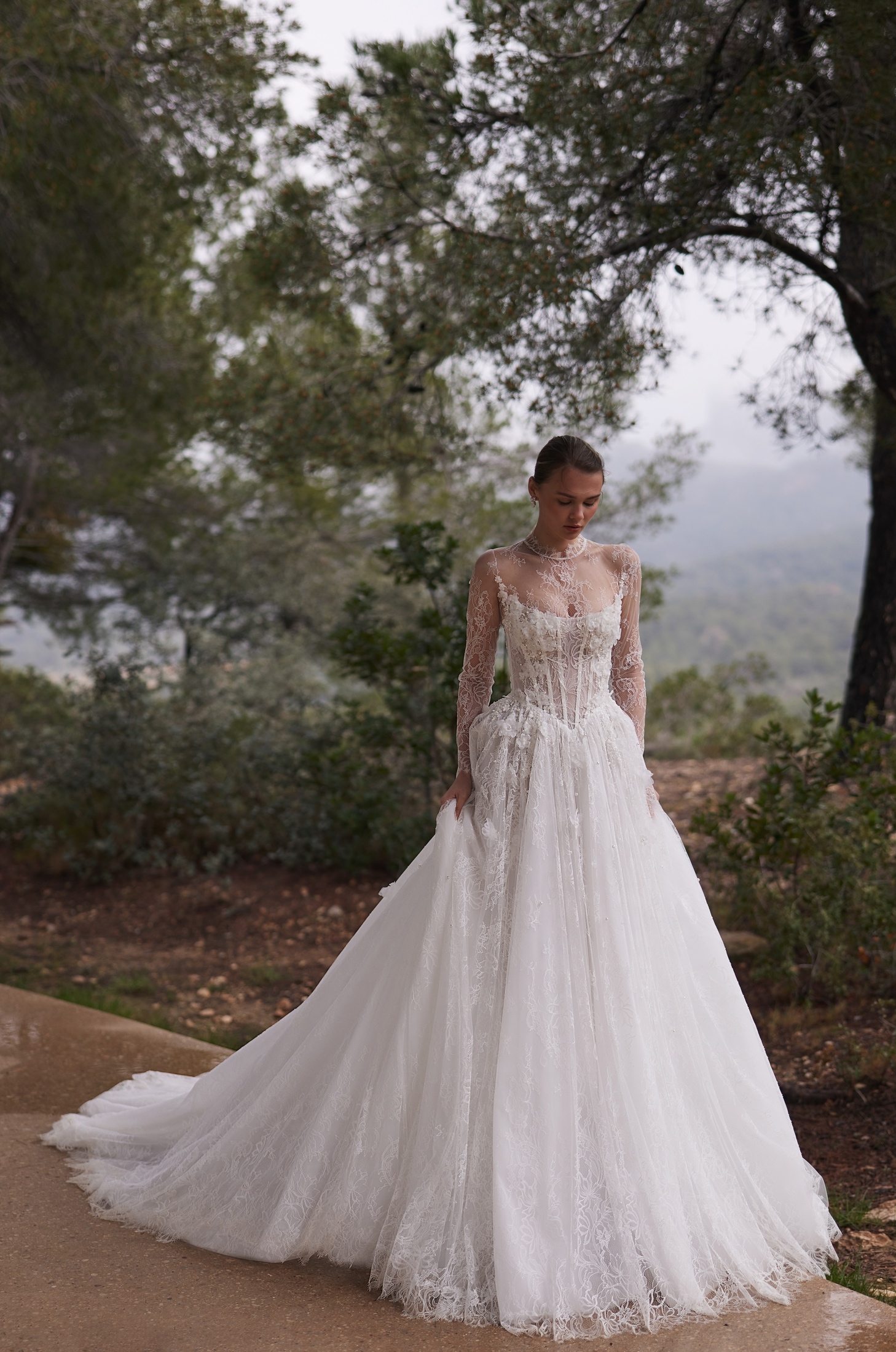 Eva Lendel Jess Wedding Dress | Avenue 22 Bridal Toronto