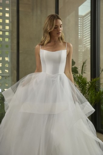 Beloved by Casablanca #BL500 #1 Ivory/Ivory thumbnail