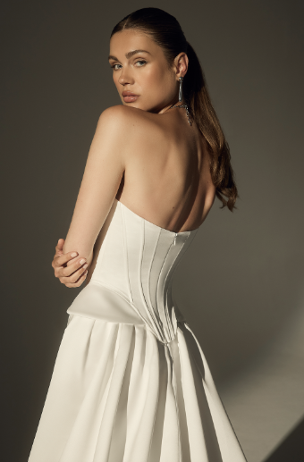 Casablanca Bridal LeBlanc #LE169 Astra #2 Diamond White thumbnail