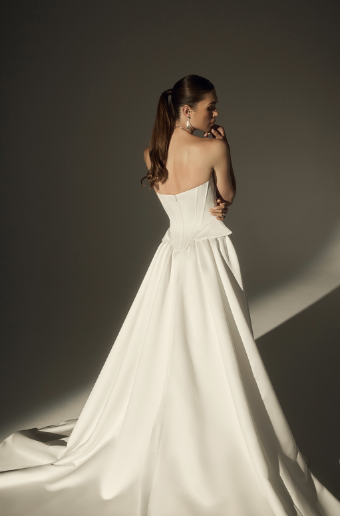 Casablanca Bridal LeBlanc #LE169 Astra #3 default Diamond White thumbnail