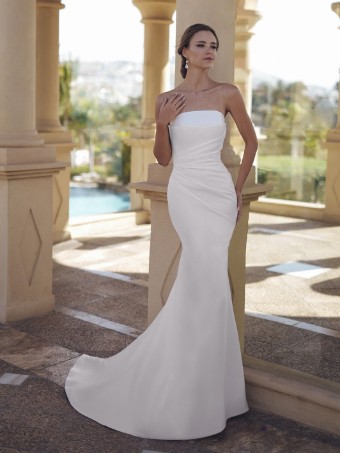 Blue by Enzoani #Stella - D #2 Ivory/Nude thumbnail