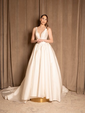 Ritzy Gowns Collection 2 #9061M #0 default Ivory thumbnail