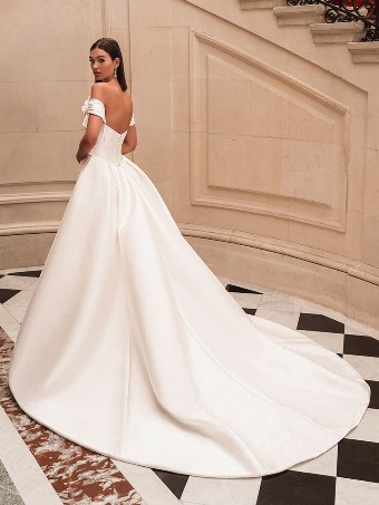Elysee By Enzoani #Florentina - D #1 default Ivory thumbnail