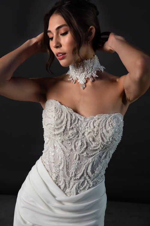 オーストラリアン MENSA 新品5点セット Essense of Australia - D4265 | Avenue 22 Bridal
