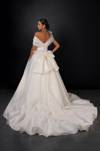 Martina Liana #ML2037 #1 Ivory thumbnail
