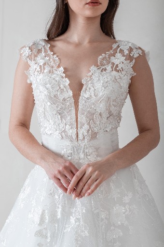 Ritzy Bridal #R25W31 #2 Ivory/Skin Ivory thumbnail