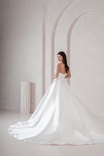 Ritzy Bridal #R25W18 With Overskirt #1 Ivory thumbnail