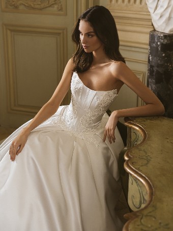 Elysee By Enzoani #Geneva - S #3 Ivory thumbnail