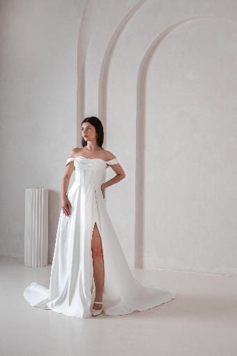 Ritzy Bridal #R25W12 - With Lace and Sleeves #1 Ivory thumbnail